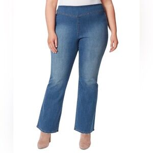Jessica Simpson Trendy Plus Pull-On Flare Jeans Size 16W